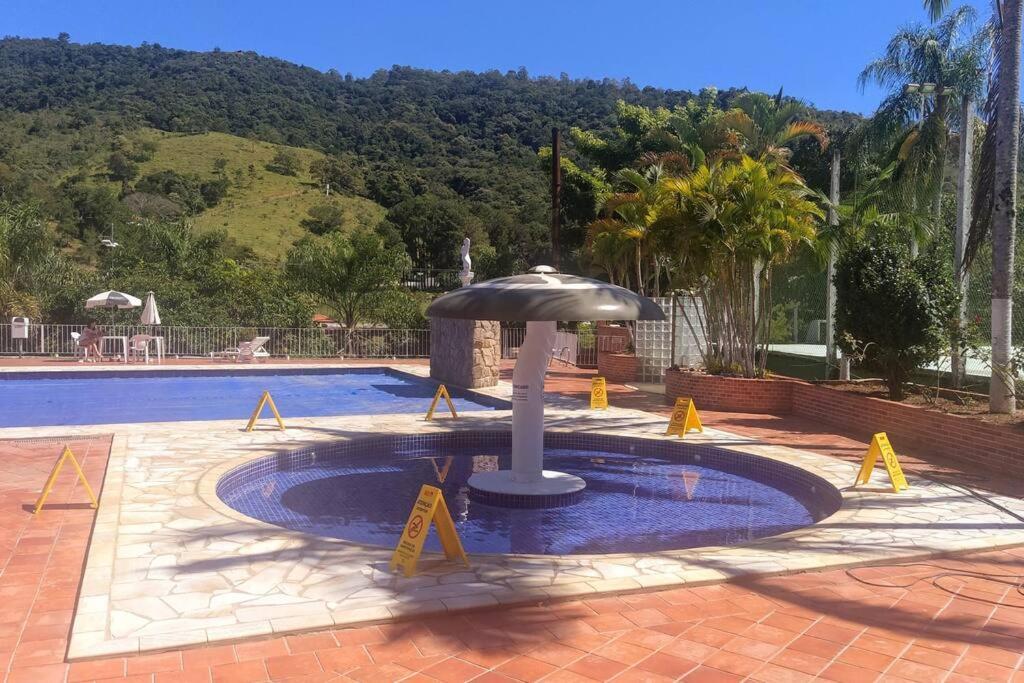 Lindo Flat Em Aguas De Lindoia Águas de Lindóia Extérieur photo